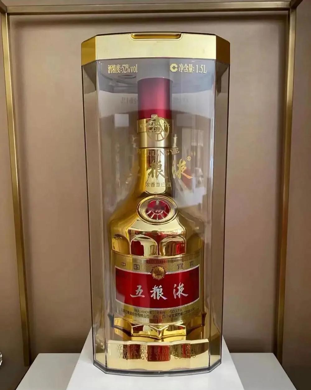 五粮液和尖庄本就是师出同源，同根同脉。一样的粮食原料，一样的酿造环境，同源的酿