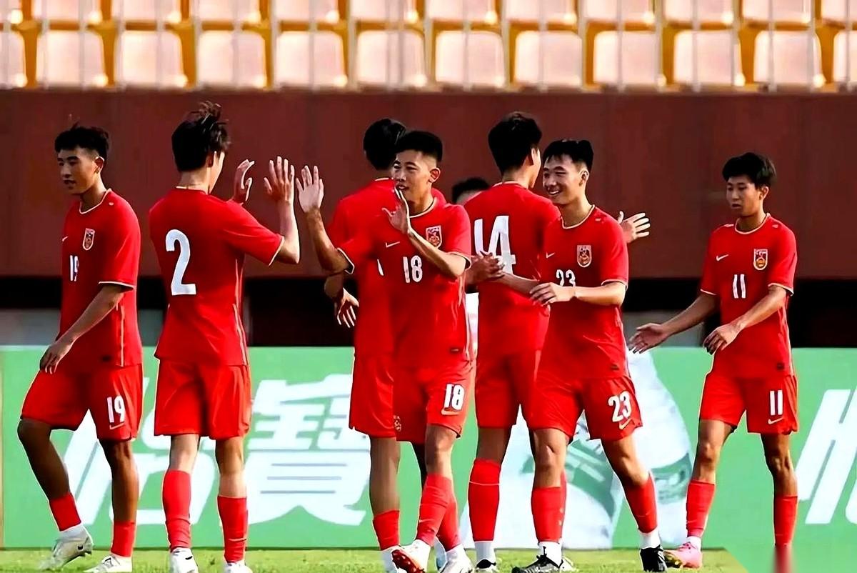 印尼人这回，估计把肠子都悔青了。本来想在自己家门口，找中国队热热身，找找自信，