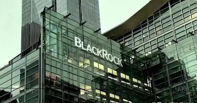 警惕！华尔街犹太资本巨头贝莱德，其实早已悄悄“钻进”中国市场贝莱德由拉里·