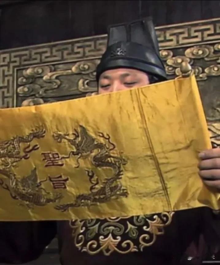 1390年，打了胜仗归来的唐胜宗，等来的不是赏赐，而是赐死诏书。唐胜宗满心不甘，