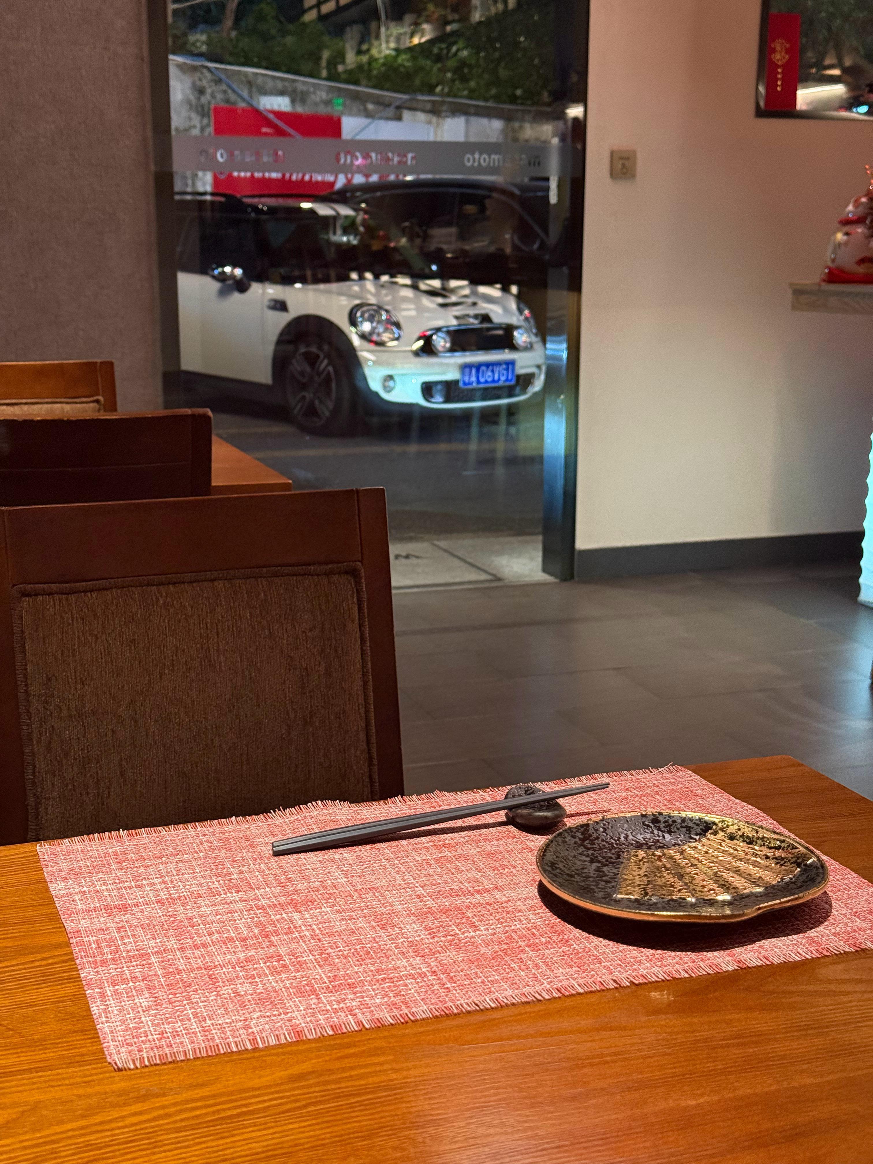 这个餐厅，有一个最佳的餐位