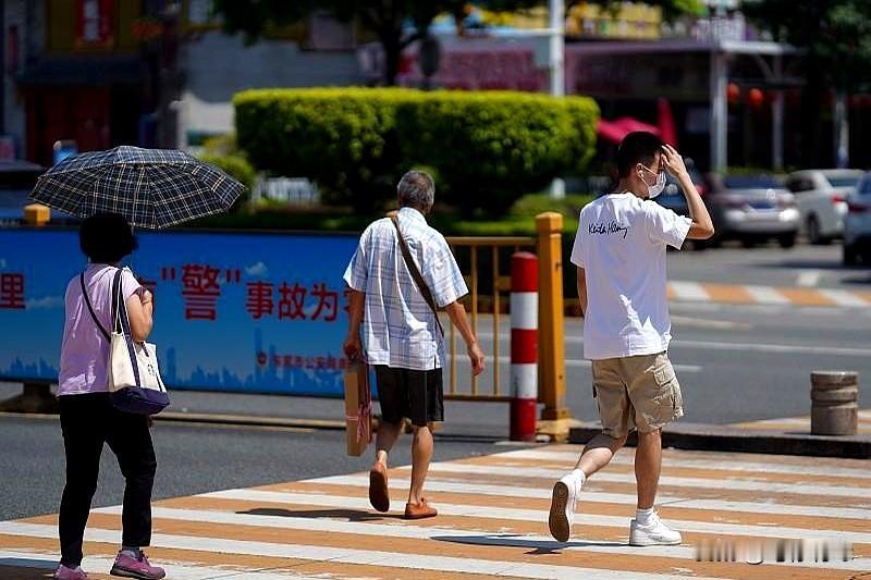 今天广东像被烤箱扣住了？9月30日冲到37度以上，秋老虎把最猛的一天挑在了这会