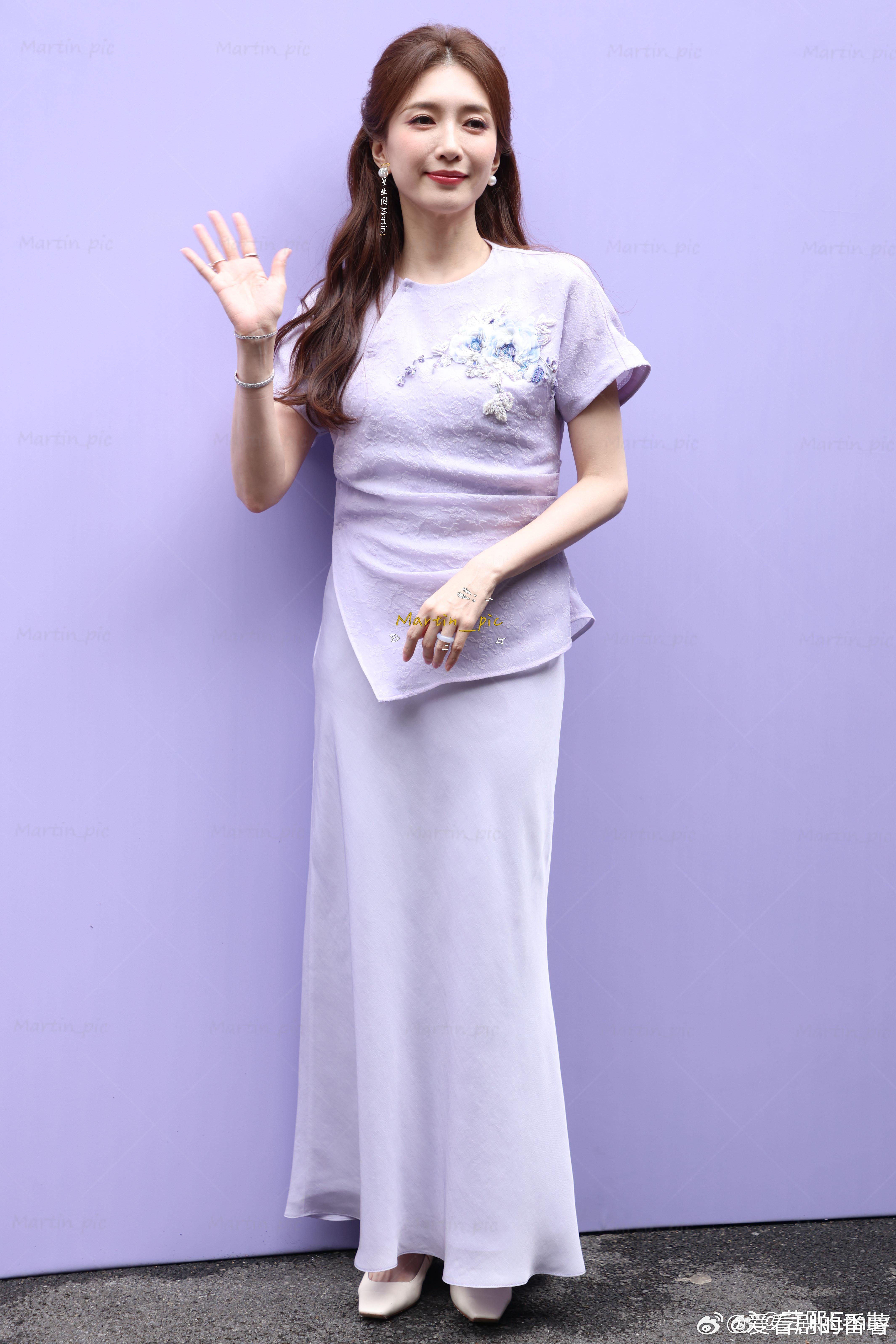 江疏影怼脸美哭我了江疏影这气质绝了，好完美的一张脸啊，美到我了，真是从骨子里透出