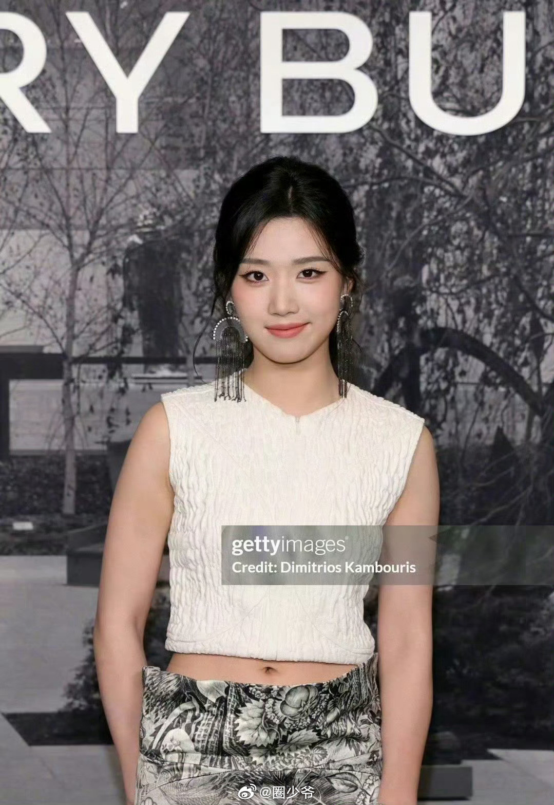 确认了一下这是卢昱晓，，，，大变活人。。。