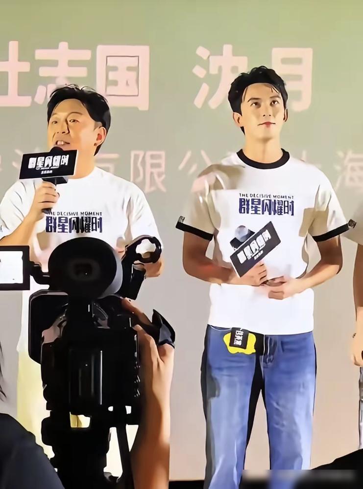 黄渤，过气了？问他怕不怕老，他摆摆手。2024年，他说焦虑没用。2025