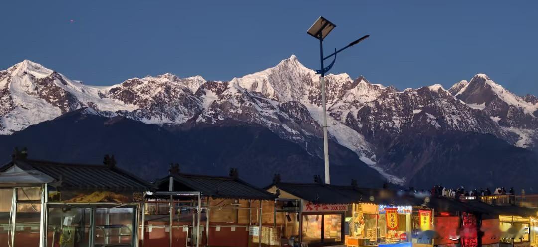 真不是黑西双版纳，去过昆明、丽江再到西双版纳，属实大失所望，感觉既没拿得出手的景