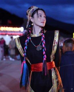 39岁的张馨予，面相大不相同​