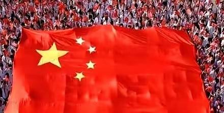 人家拳头都抡到脸上了，你第一反应居然是翻字典查法理，想证明对方“不守规矩”？