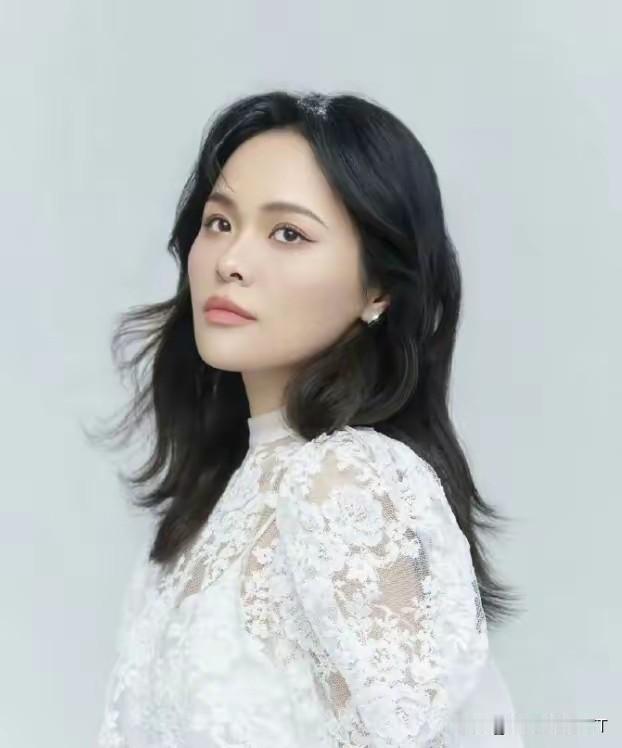 惊悉37岁著名女高音歌唱家龚爽不幸逝世，网上获悉龚爽女士在五年前就患疾病，并与病