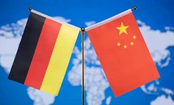 德媒面对中国的心态变了！默茨没踏入中国前，德媒表示默茨没必要“卑躬屈膝”，当访华