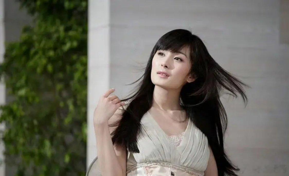 还一直以为杨幂这样图片是p的