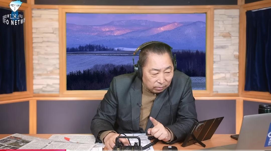 大陆网友怪恶心的！竟然问唐湘龙知不知道“糖霜苹果”？然后湘龙哥还一本正经地回