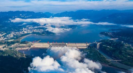 三峡大坝已经运行了21年，当初投入的2500多亿元，如今回本了吗？1992年春