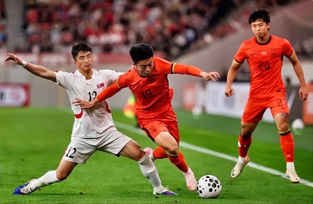 中国队摆大巴赢球！名嘴：这样下去不知道要沦落到几流！其他队摆大巴赢球！名嘴：