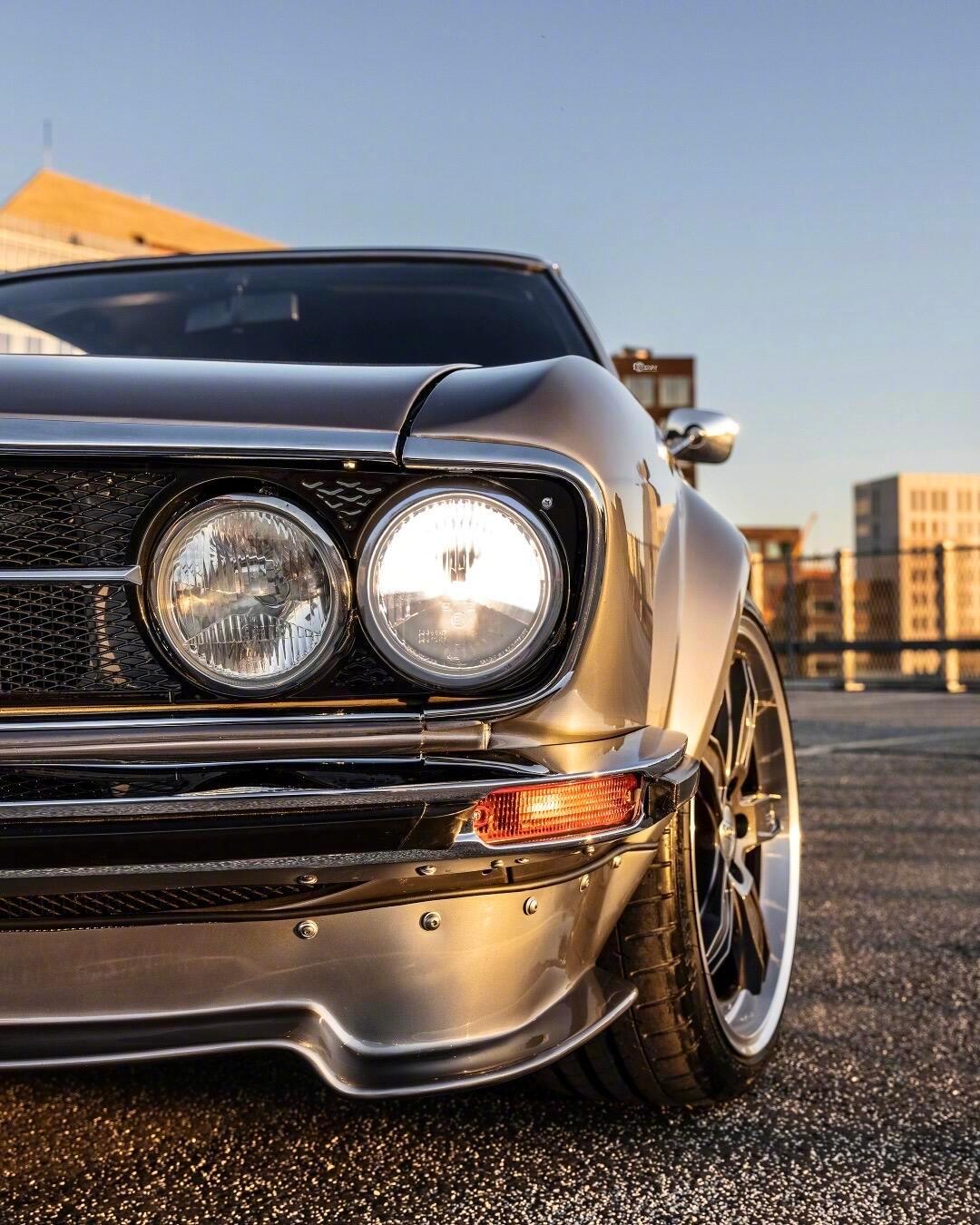 奥迪100CoupeS｜70年代德系颜值天花板谁能拒绝一台1972年的奥迪1