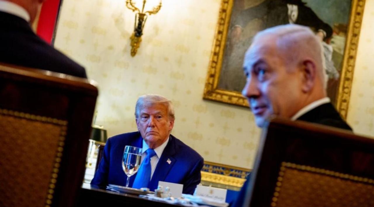 当地时间3月4日，以色列第12频道发布报道：以色列总理内塔尼亚胡怀疑