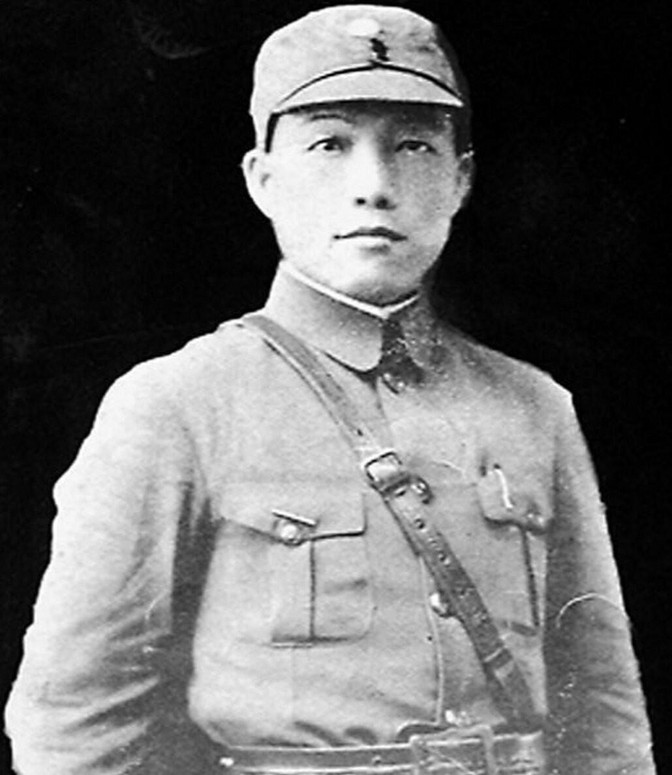 1950年12月，国军中将李玉堂将一封信投入邮筒后不久，住所被大队特务包围，带头