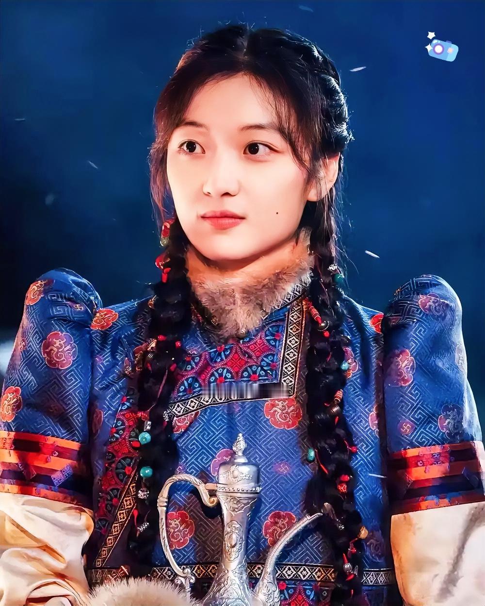 我现在有点好奇，是不是全网都知道了，今晚28岁的顶流女演员孙千，迎来了新剧《