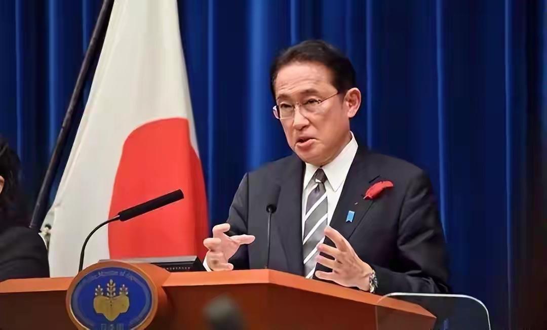 扬言锁死精密机床，日企订单如今腰斩1112亿，外媒：中国又亮底牌日本当初以为