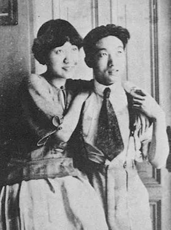 1944年，徐悲鸿提出离婚，蒋碧薇说可以，但我要你100幅画作，40幅收藏画，1