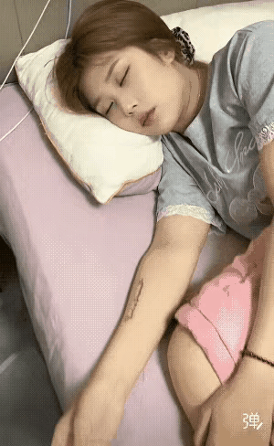 不对，肯定哪里不对[笑着哭]