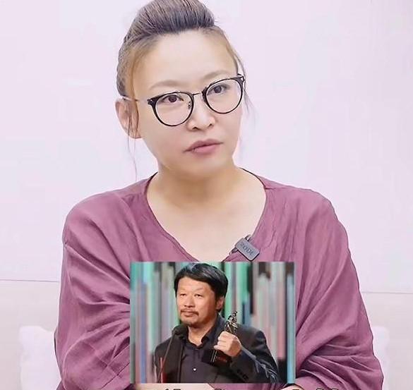 2012年，孔笙导演为节省经费，在《父母爱情》里启用了好多亲友和工作人员。其中农