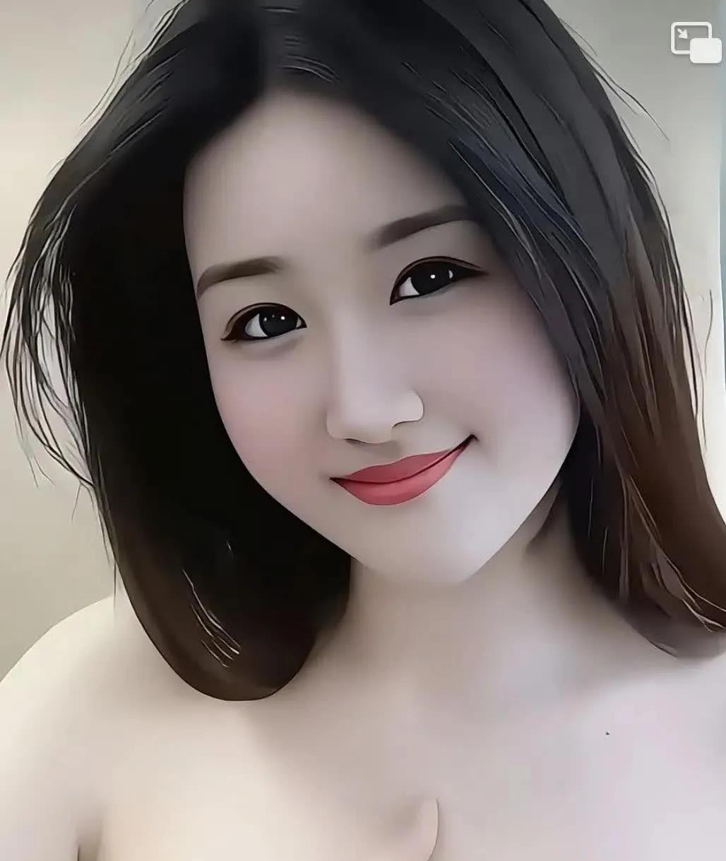 朱砂痣文/半岛诗人1.雪落在锁骨凹陷处一朵红莲挣脱冰面春