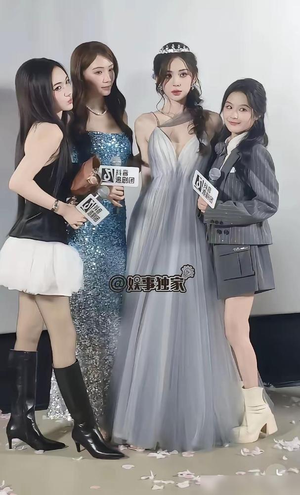 有些人的野心像刚出锅的馒头，热气腾腾地扑在观众脸上，挡都挡不住。余茵那种“我