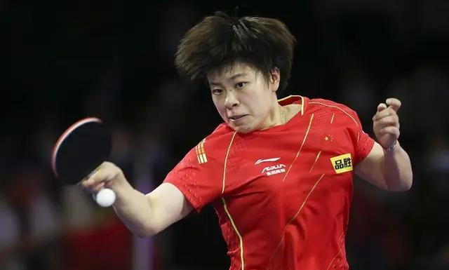王艺迪苦练打削球手绝技见成效！终于掀翻桥本帆乃香！中国大滿贯八分之一决赛，王艺迪