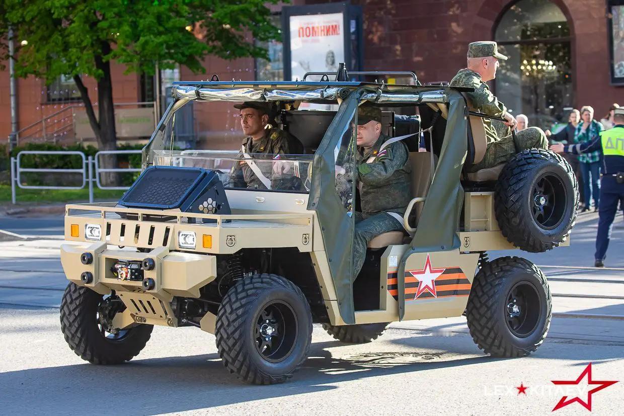 俄军装备的山东产全地形车