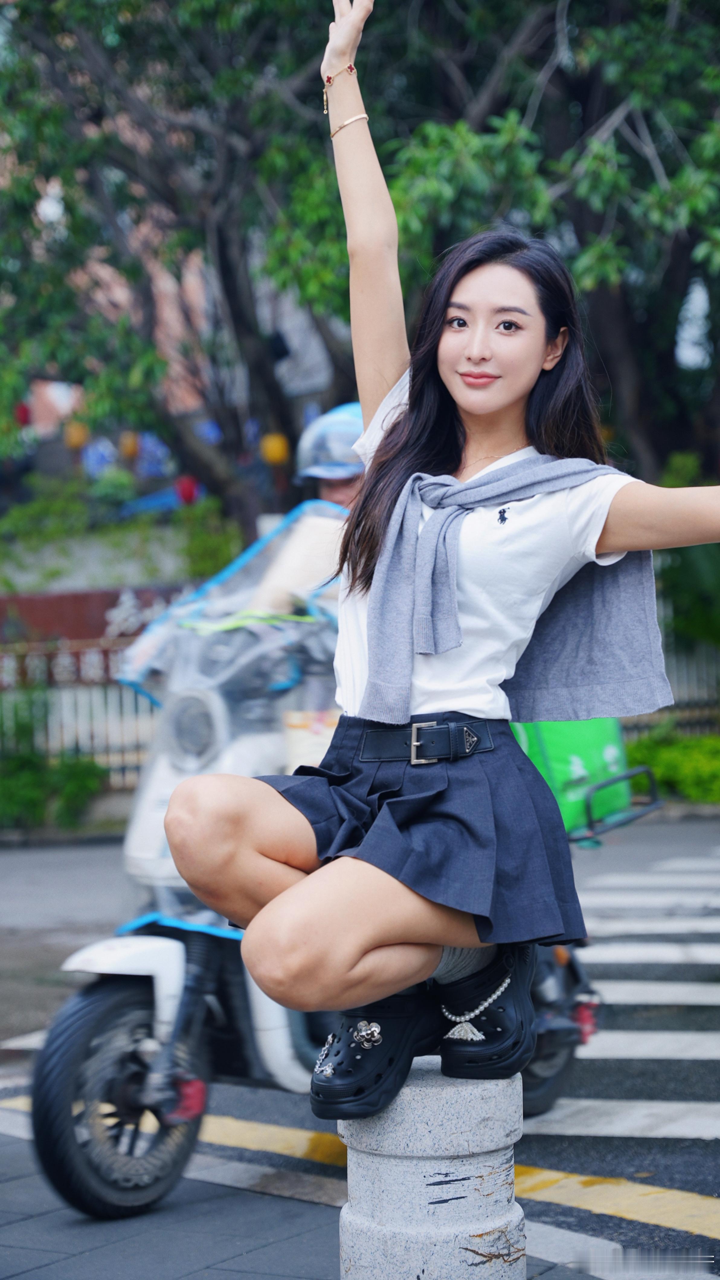 每天早起打卡早呢！​​​