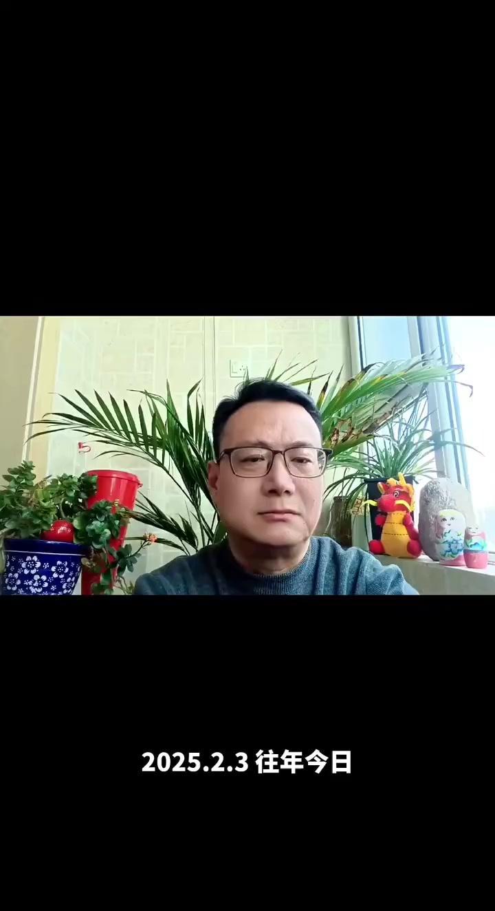 现在整体经济形势下，房价确实处于下跌阶段，但这会不会就是触底的信号呢？我的看法是