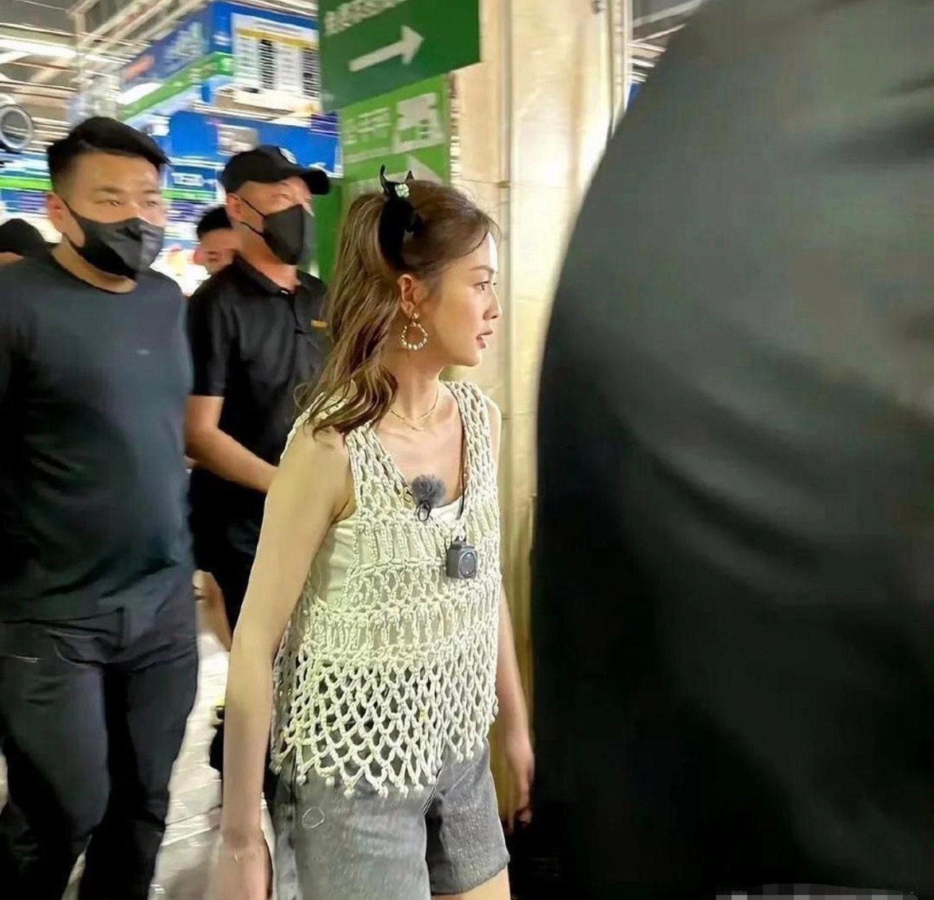 路人镜头下的白鹿，你觉得美吗？