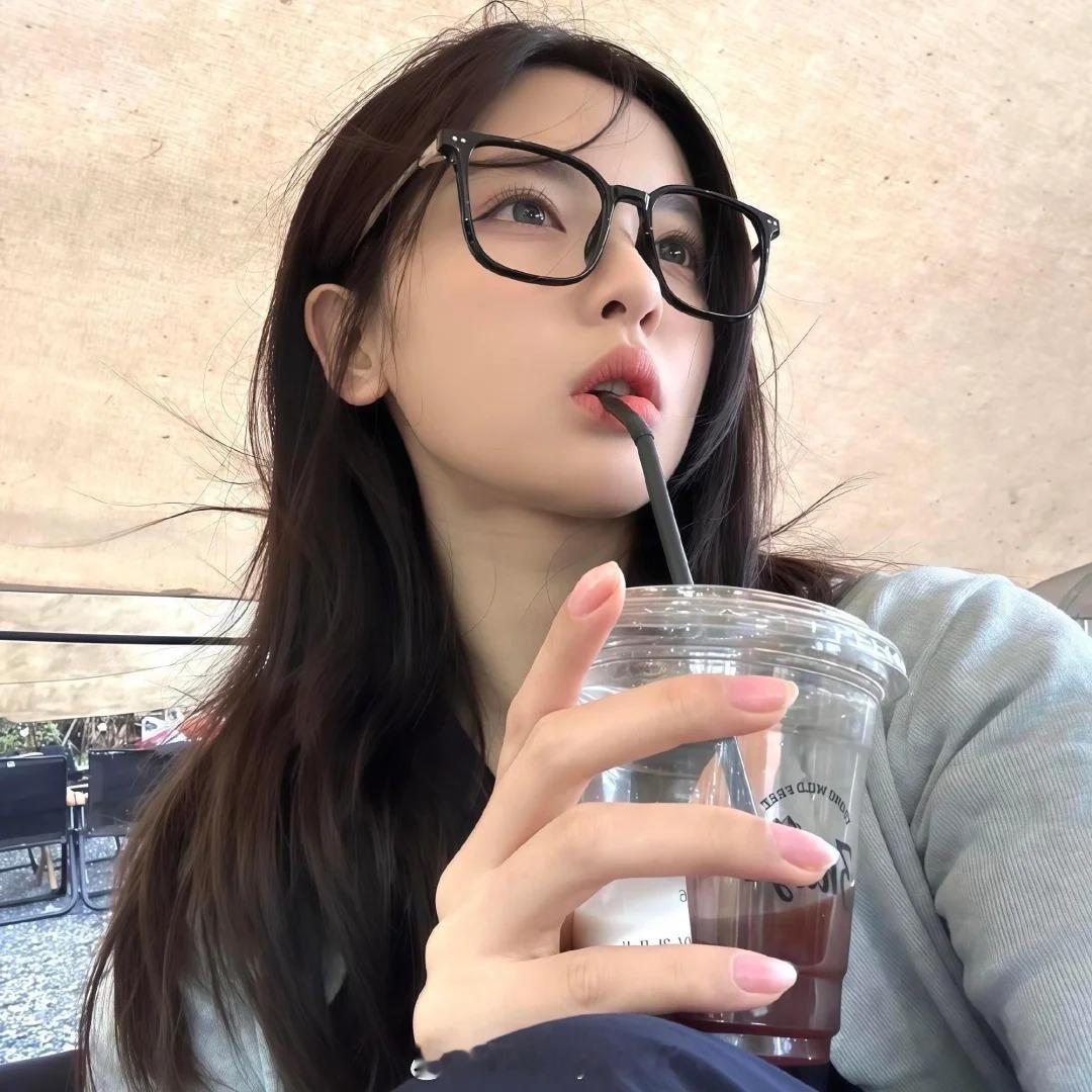 杨超越|少年感和可爱并存