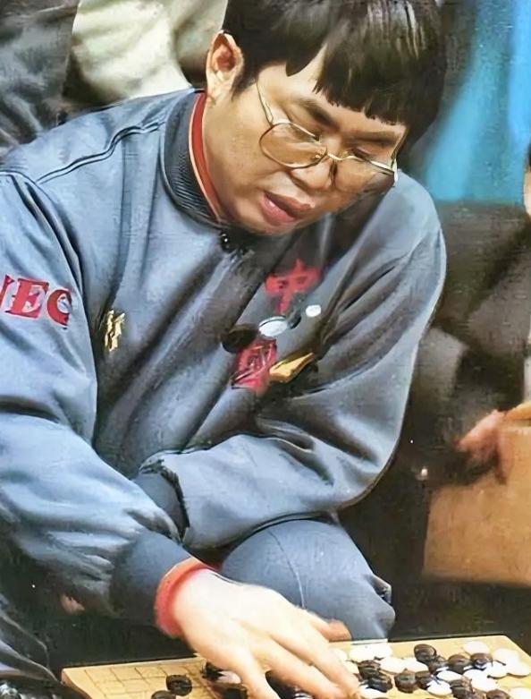 给个副部级的官让你当，你舍得拒绝吗？聂卫平还真就把这“泼天富贵”推了。1