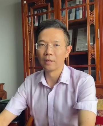 好紧张啊！李圣律师下午去调一审录像就是传说中的415那段这事虽然不算
