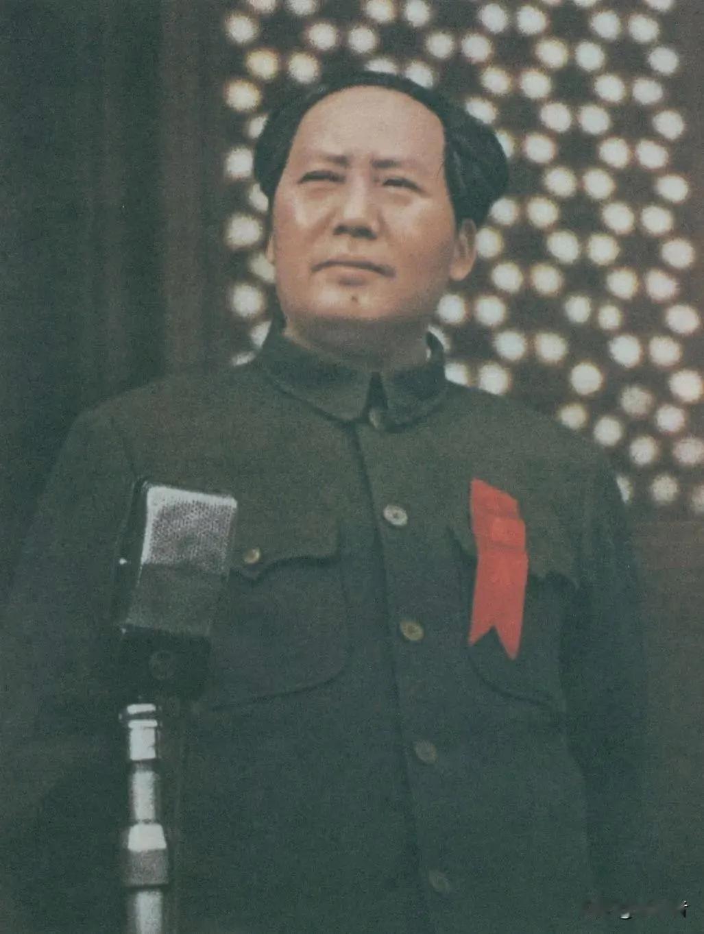 谁敢惹他，就被打出“精神病”！这才是毛主席的硬气别再说“千万别打美国”！抗