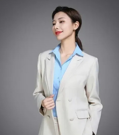女生标准身高排行榜第1：140cm，太矮了第2：145cm，偏矮第3：15