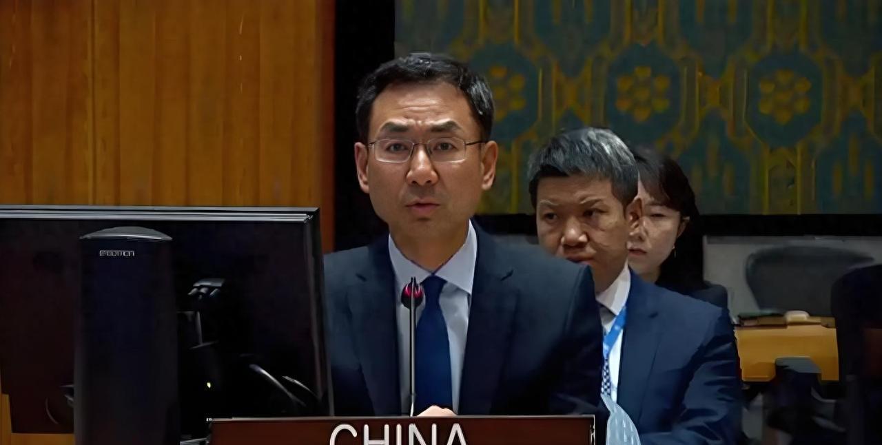 联合国开会，为什么中国代表能直接说中文，而日韩却不行？首先我们要知道的是，目前