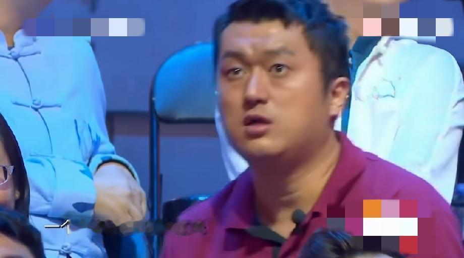 八年仍耿耿于怀！公式相声李宏烨发截图再提旧怨，谢金当年真不该晋级？回到201