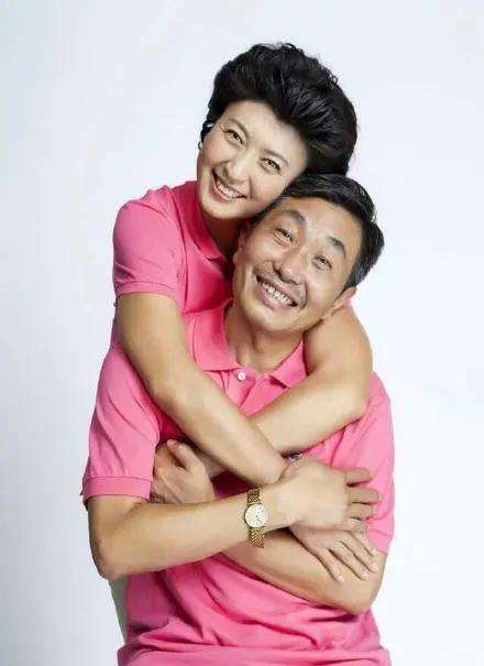 闫学晶老师工作时，是个好演员，私下里，她也很随和，一天的拍摄结束后，闫老师经常和