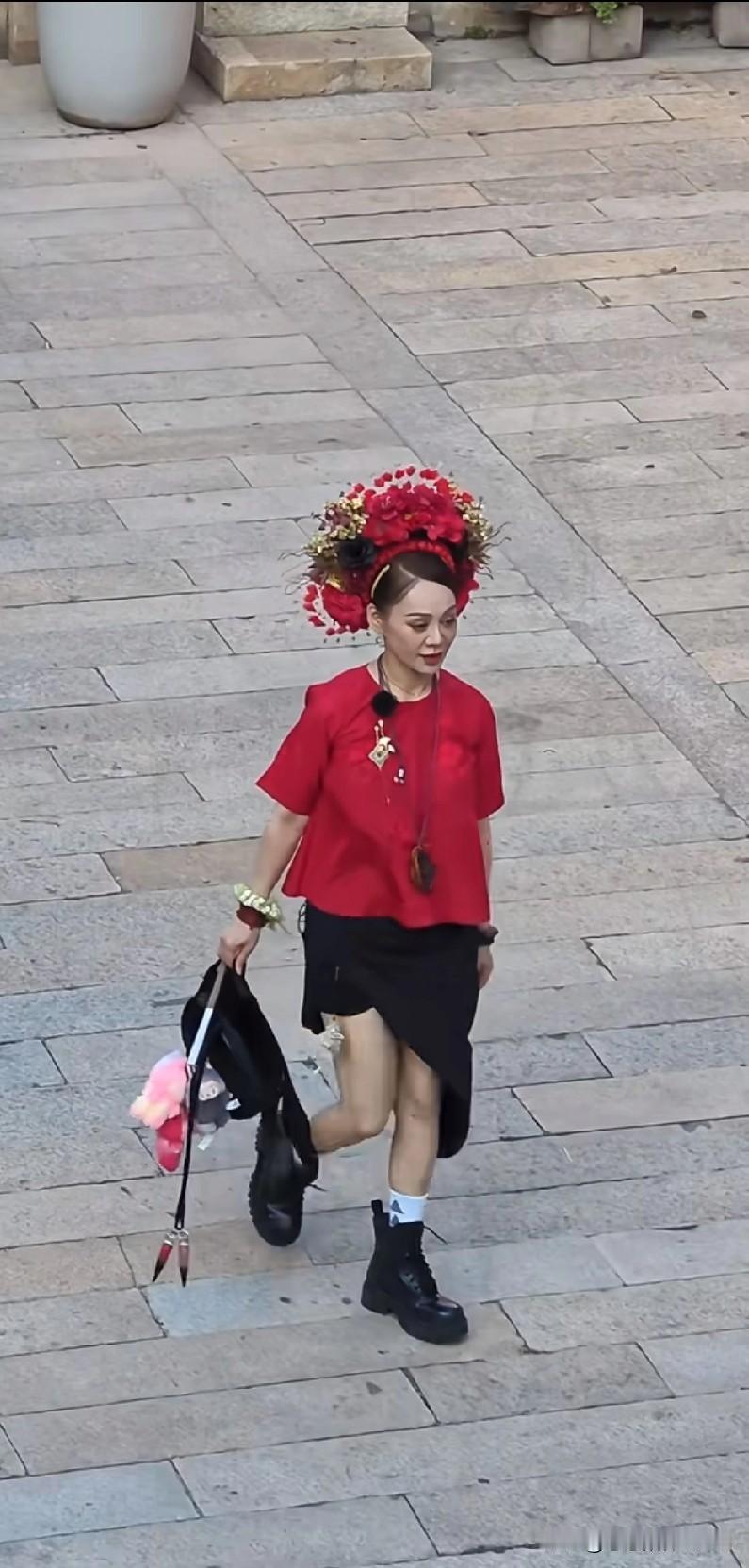 哇！刘嘉玲、何赛飞、刘晓庆、张柏芝、宁静这些女神居然齐聚梧林，这阵容也太豪华了吧