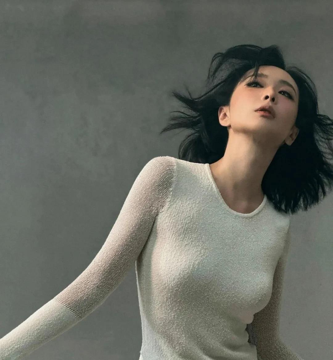 高叶气质美图