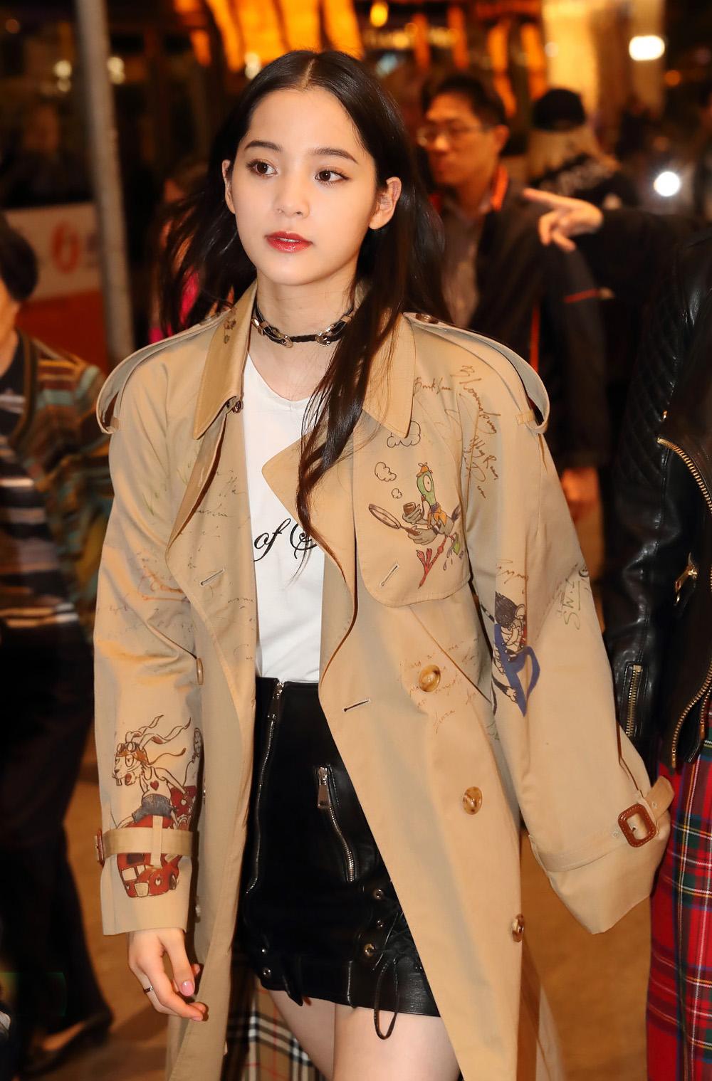 初冬小姐姐如何炸街，既要风度又要温度？那么欧阳娜娜给你树立个标杆！大家是不是觉