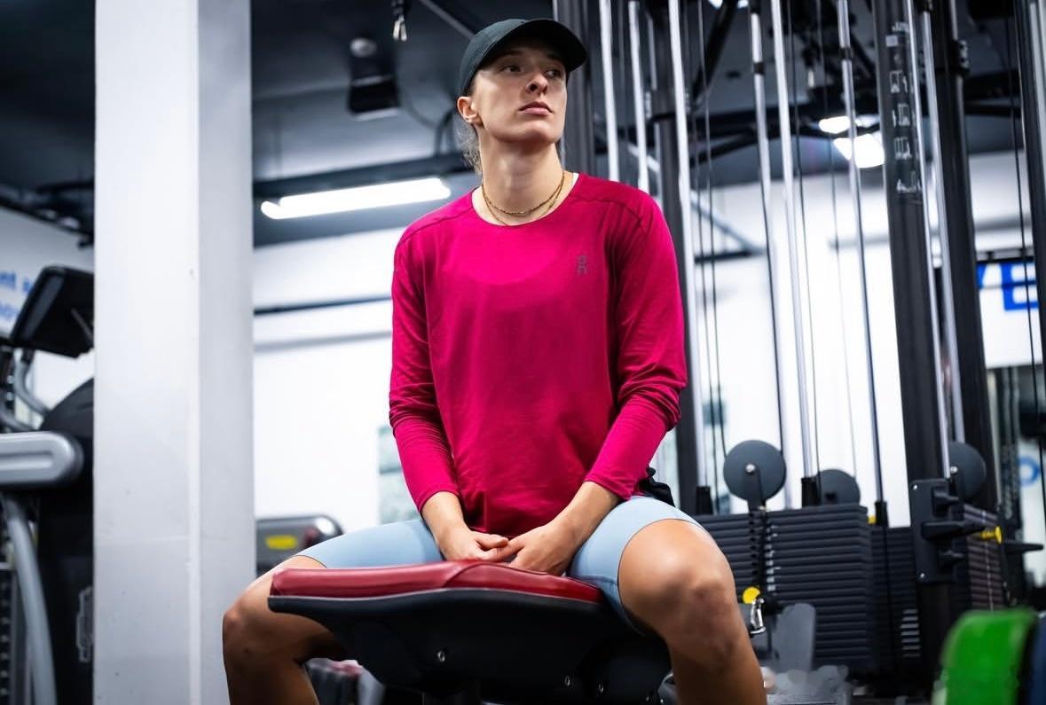 斯瓦泰克！来自Jimmy大哥拍摄！在KenRosewall球馆健身房训练的Ig