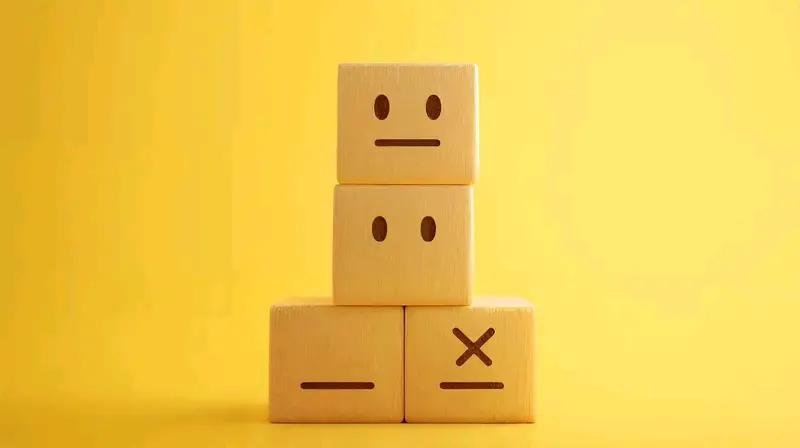 如果让你卸载掉以下手机里的6个app，你会卸载哪6个？​1.微信2.淘宝3