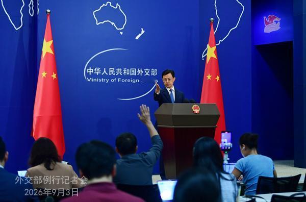 西方称尼泊尔要求中国赔泥石流损失，我方回应来了，该国外长也紧急辟谣。9月3日