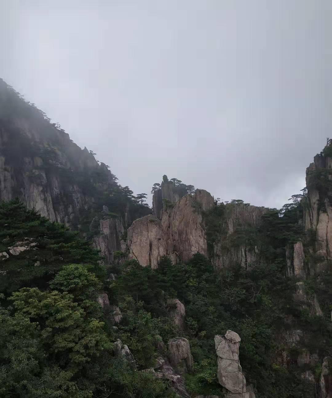 记好啦，你是人民，别人也是人民，哈哈看到电视剧《生万物》引发了争论，大概是有人