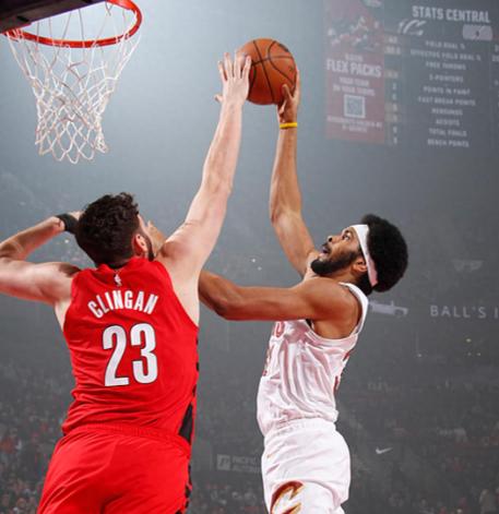 骑士130-111大胜开拓者！阿伦爆砍80年NBA纪录，前无古人2月2日那场