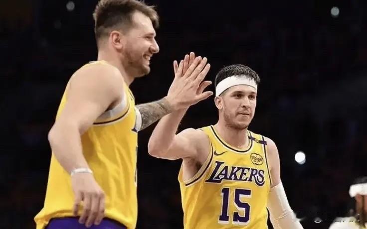 湖人应该留里弗斯，还是留东契奇？？其实是个值得考虑的问题！！1，比赛影响力东